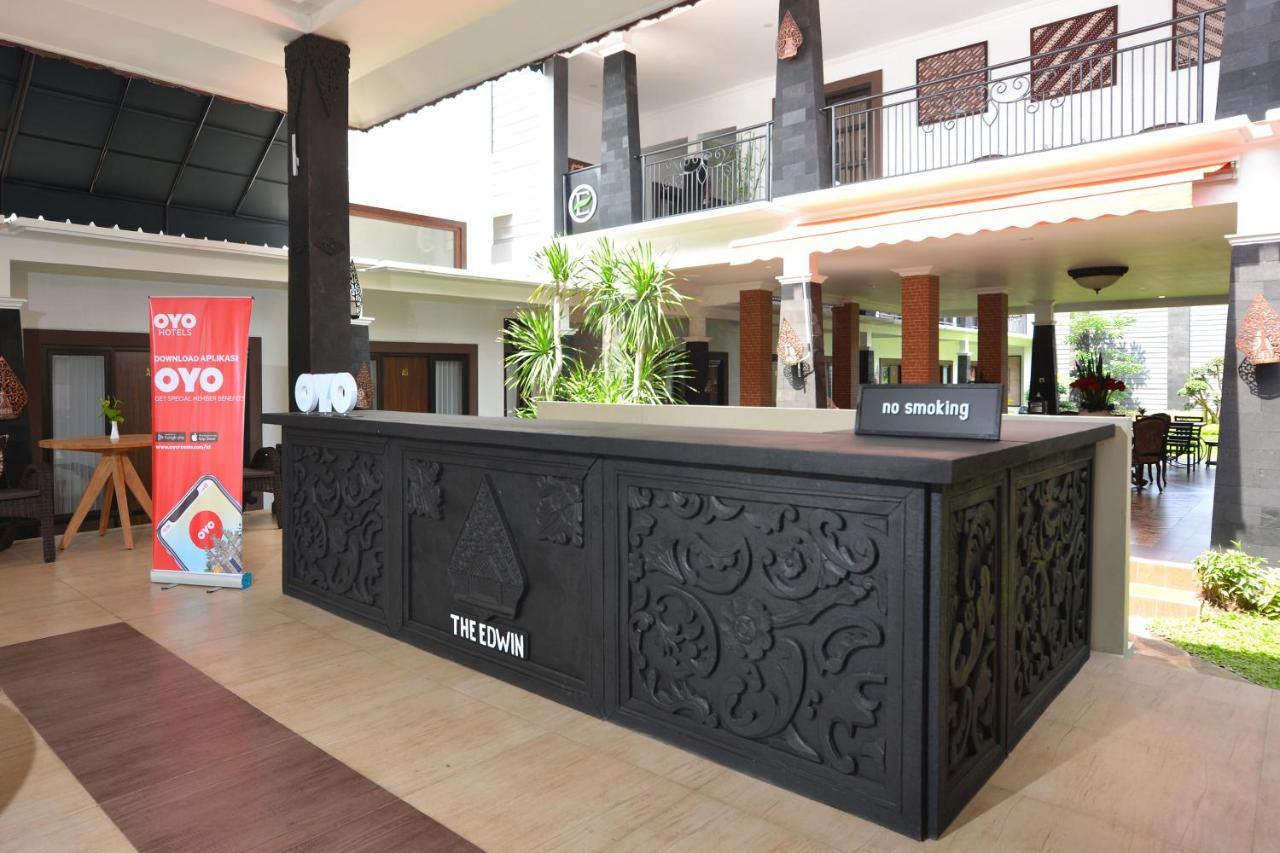 The Edwin Syariah Hotel Ngabean Exterior photo